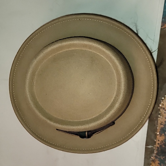 Bailey of Hollywood. 💯 Wool. Breed Model. Never-worn. Men's size Medium - Picture 8 of 15